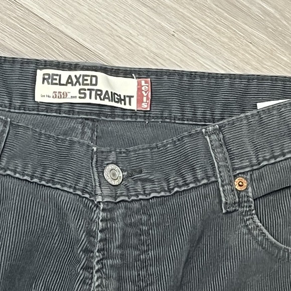 Levi's 559 Men's Black Corduroy Pants Vintage Relaxed Straight 36x30 Y2K - Picture 8 of 10